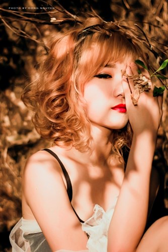 Bộ[-]ảnh[-]đẹp[-]của[-]nữ[-]sinh[-]Đà[-]Nẵng[-]khoe[-]sắc[-]dưới[-]hồ[-]nước